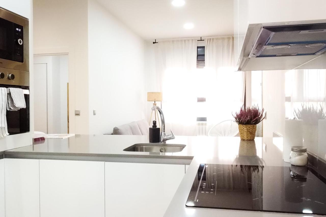Elegante Apartamento Laud1 - Nuevo/Familia/Wifi/Tv Вальядолид Экстерьер фото